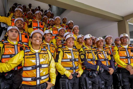 Agentes apelam para aprovação do plano de carreira. 