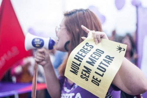 Mulheres são a maioria entre os eleitores.