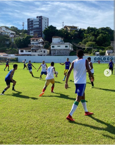 Elenco sendo avaliado no Mário Pessoa.