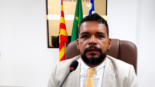 Presidente do legislativo ilheense. 