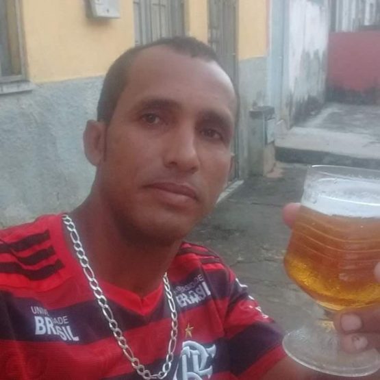 Crime praticado em plena luz do dia 